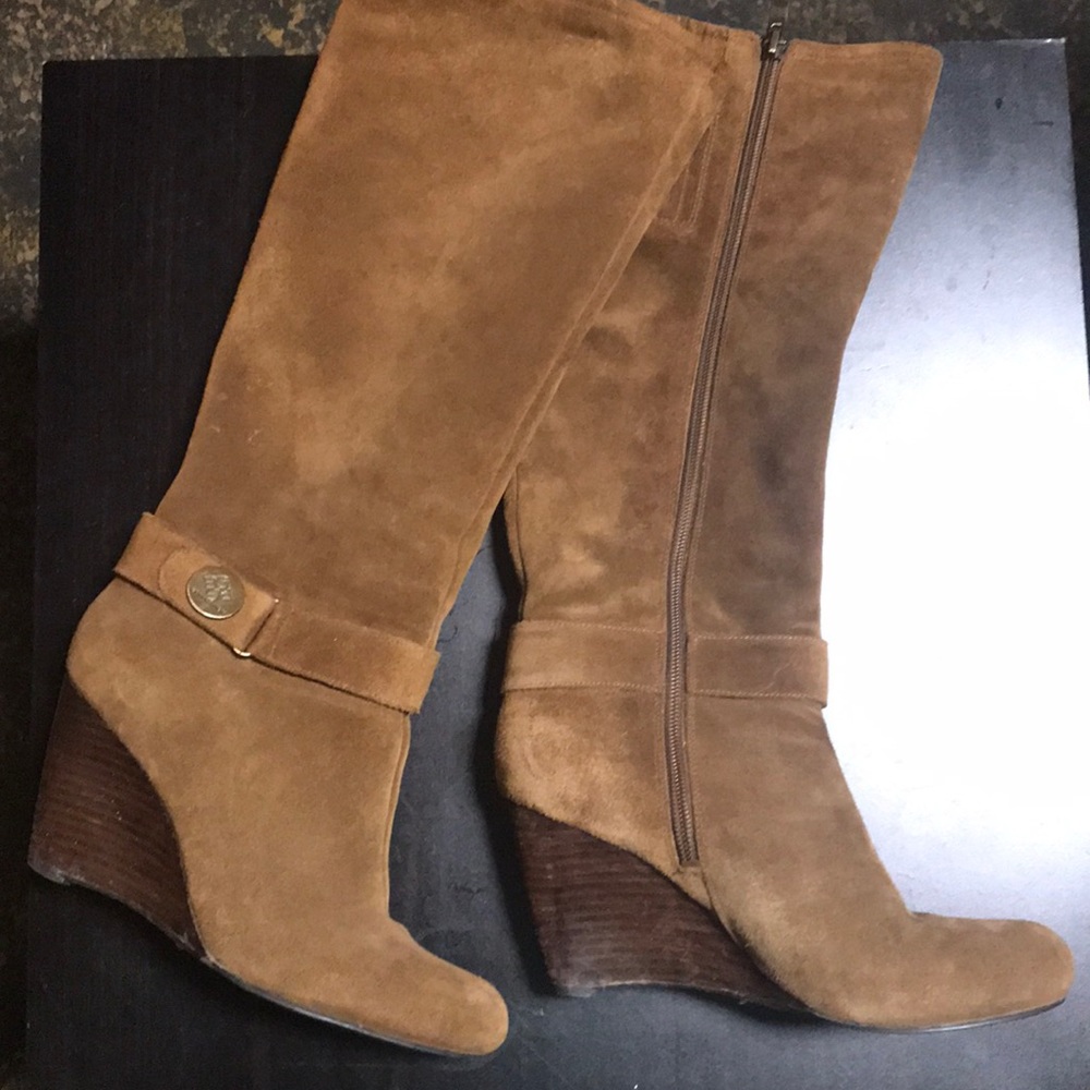 BCBG generation knee high boots